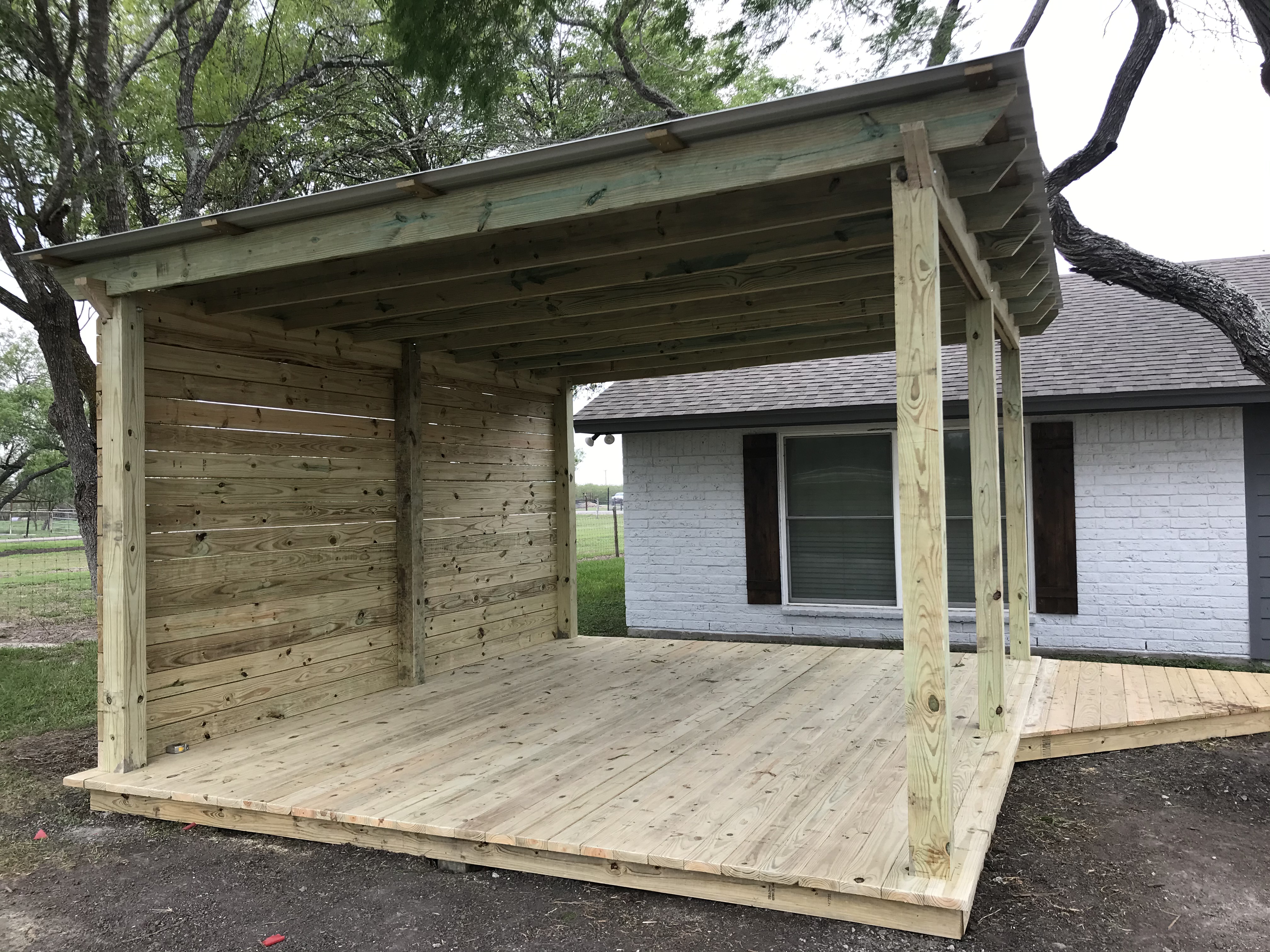 Copano Construction deck and pergola project
